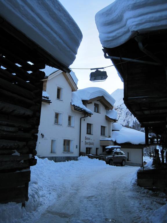 Ferienwohnung Haus am Dorfplatz Samnaun Exterior foto